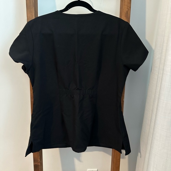 Excel 4 Way Stretch Scrub Top - Picture 5 of 7